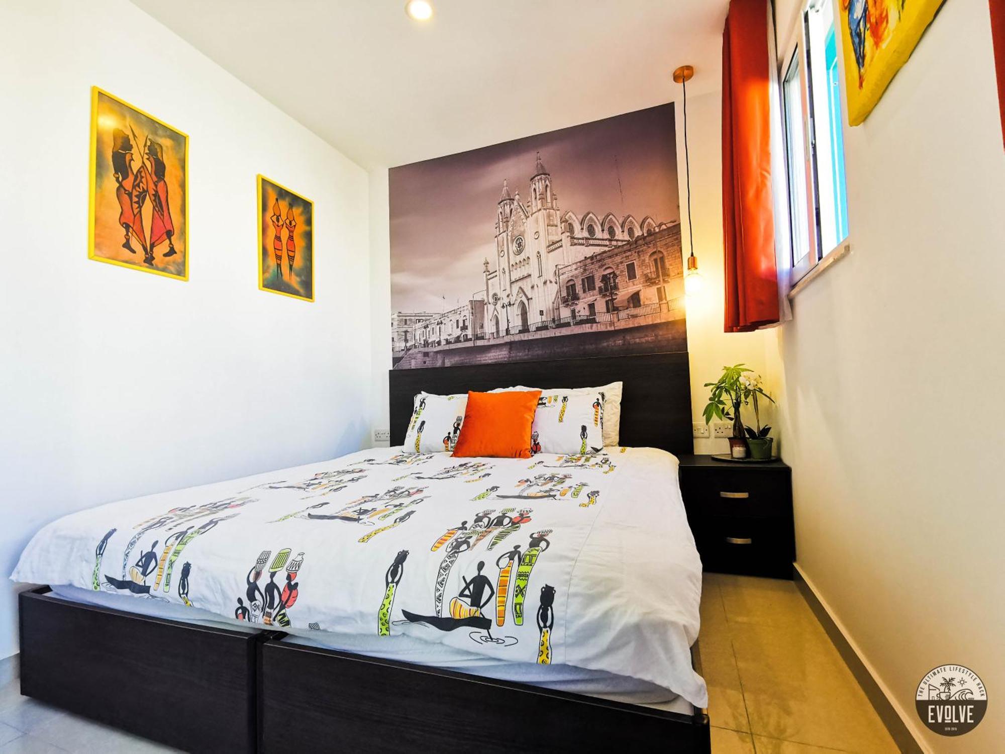 Evolve Coliving Guesthouse Слима Номер фото