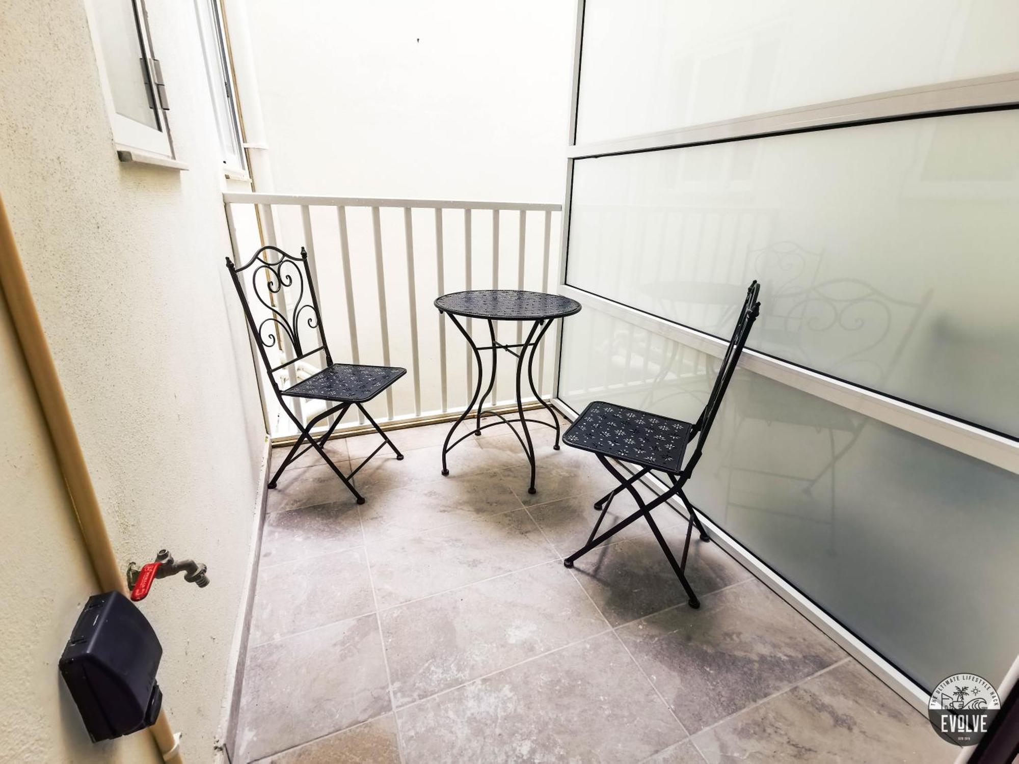 Evolve Coliving Guesthouse Слима Номер фото