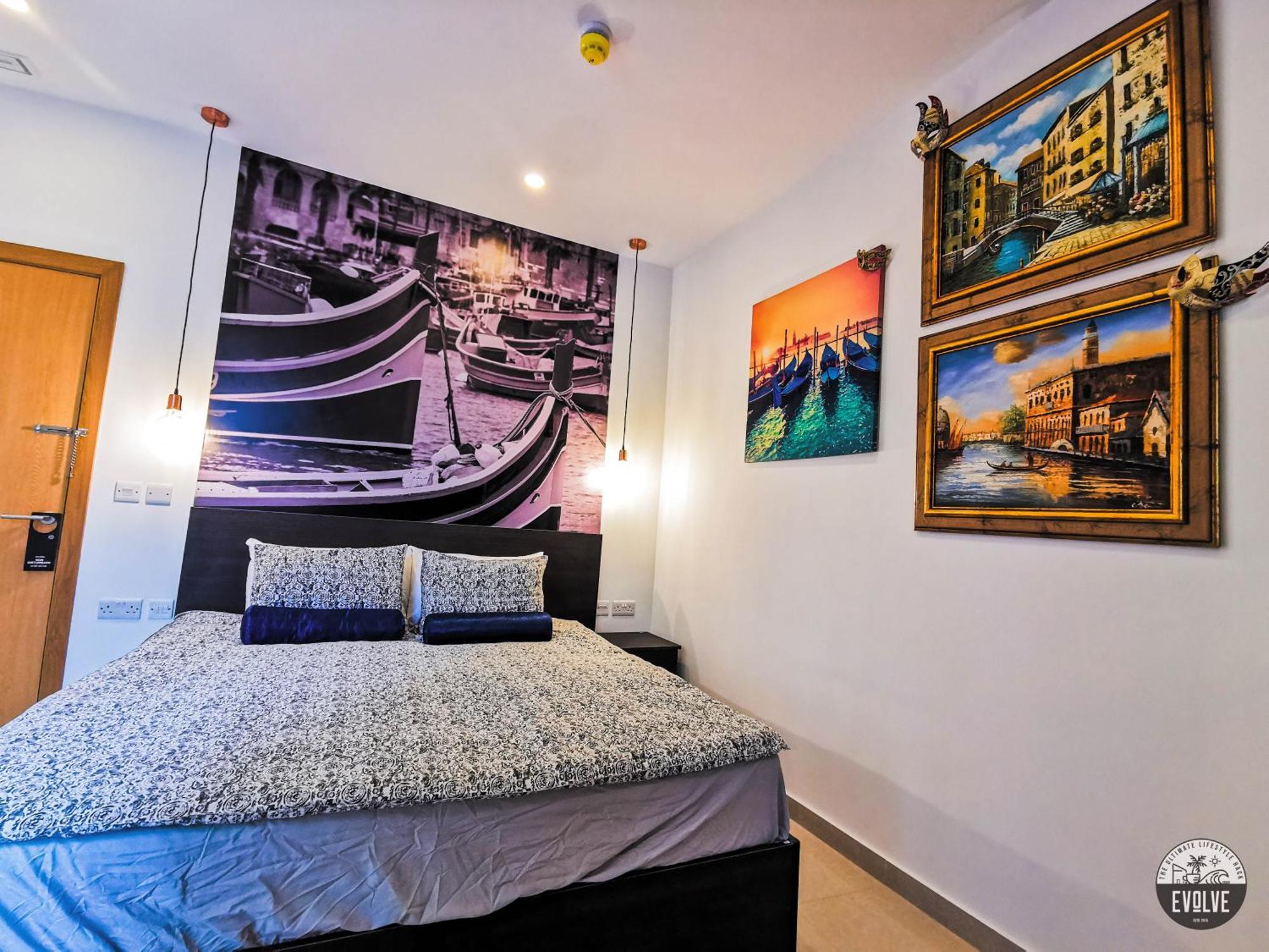 Evolve Coliving Guesthouse Слима Номер фото
